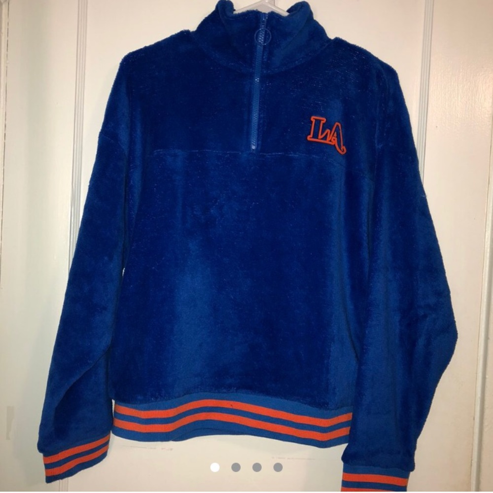 LA Quarter Zip